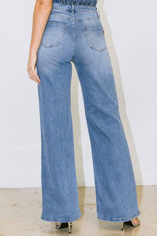 Distressed Wide Fit Jeans - I Am Lilou Bloom